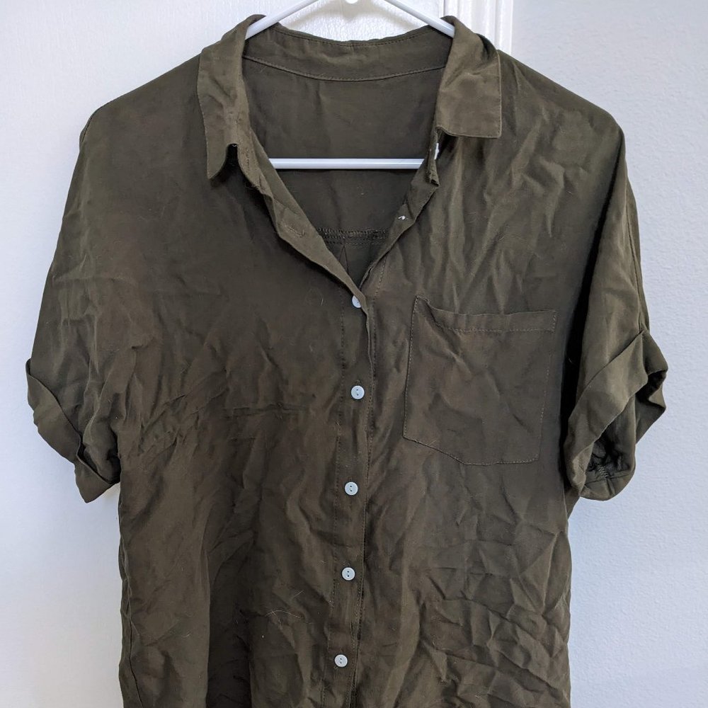 Green short-sleeve button-down